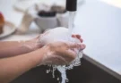 Case Study: Pengalaman Tim IZIN.co.id Membantu Brand Sabun Lolos dari Usulan Penolakan Merek