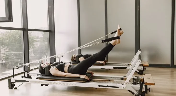 Panduan Izin Usaha Studio Pilates untuk Reformer, Mat, dan Home Studio