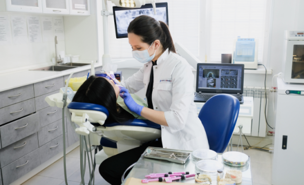 Peluang Usaha Klinik Gigi: Investasi yang Menjanjikan