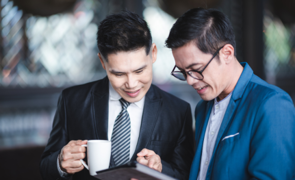 Perbedaan Pengusaha dan Pebisnis: Menyoroti Esensi Bisnis