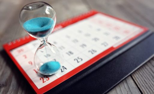 hourglass-on-calendar-PQP5CGB-1024x683