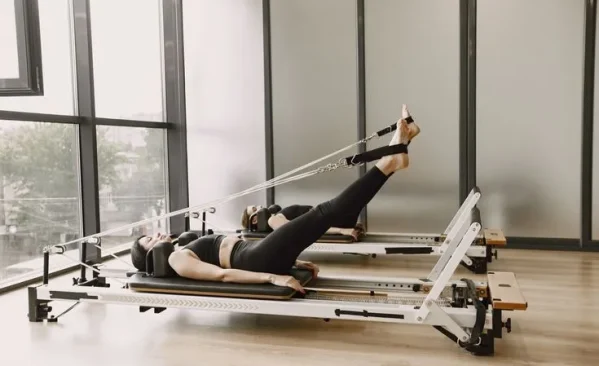 Panduan Izin Usaha Studio Pilates untuk Reformer, Mat, dan Home Studio